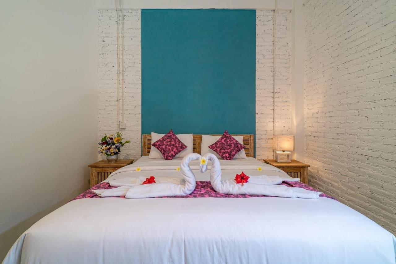 Euforia Guest House Canggu Екстериор снимка