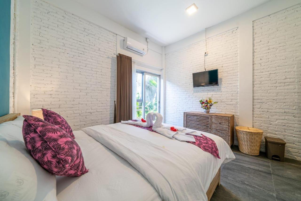 Euforia Guest House Canggu Екстериор снимка