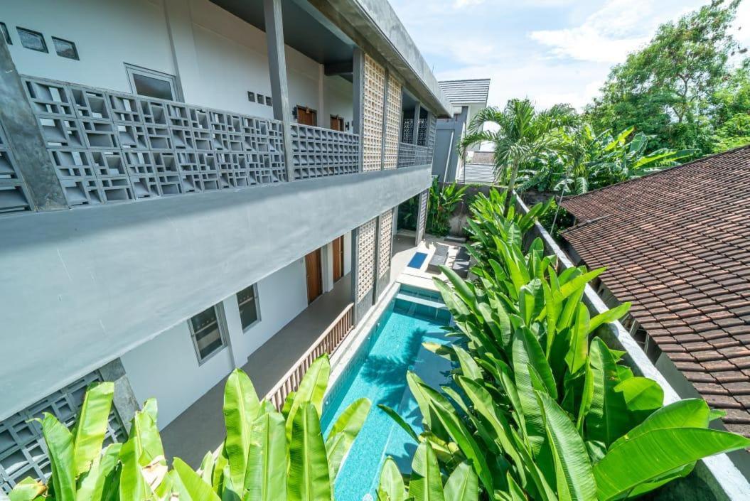 Euforia Guest House Canggu Екстериор снимка