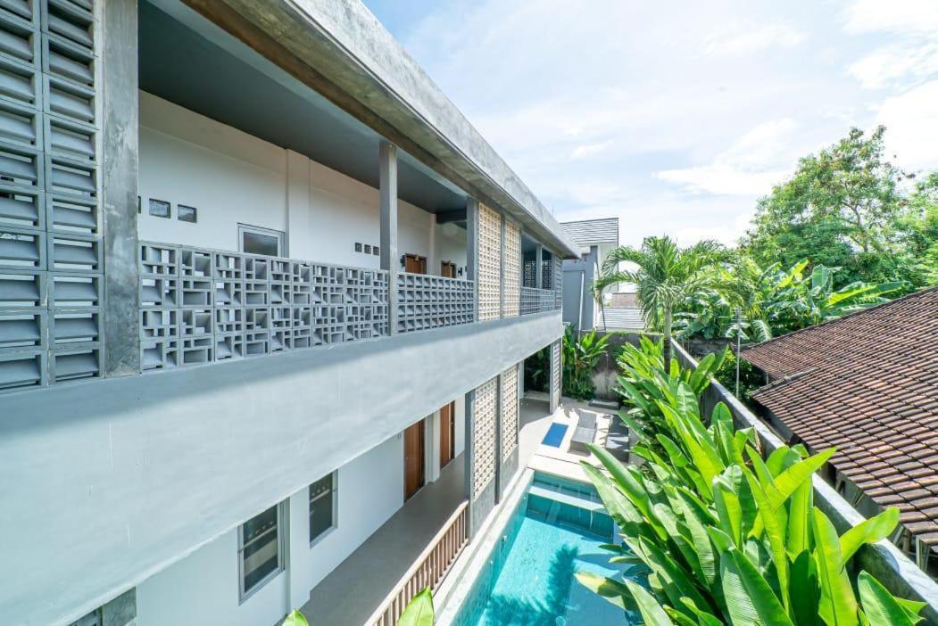 Euforia Guest House Canggu Екстериор снимка